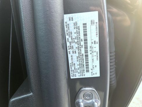 Used 2025 Ford Escape ST-Line w/ Equipment Group 301A image 25