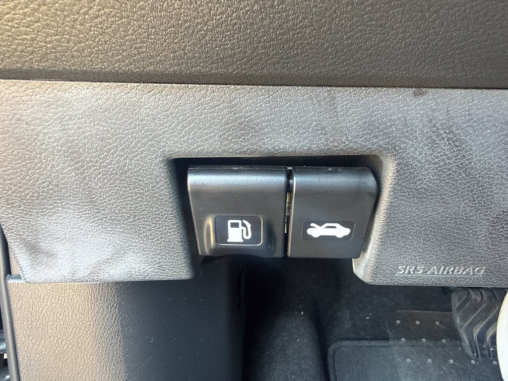 Certified 2024 Nissan Kicks SV FWD image 24