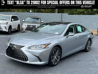 Certified 2022 Lexus ES 350 w/ Premium Package