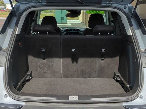 Used 2021 Chevrolet TrailBlazer LT w/ Convenience Package image 12