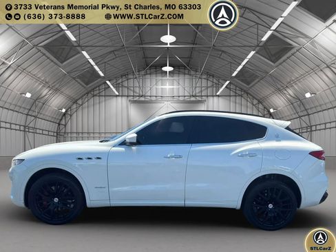 Used 2019 Maserati Levante S GranSport AWD/4WD image 6