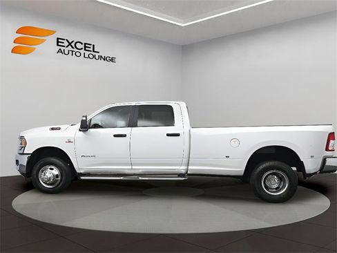 Used 2024 RAM 3500 Big Horn image 2