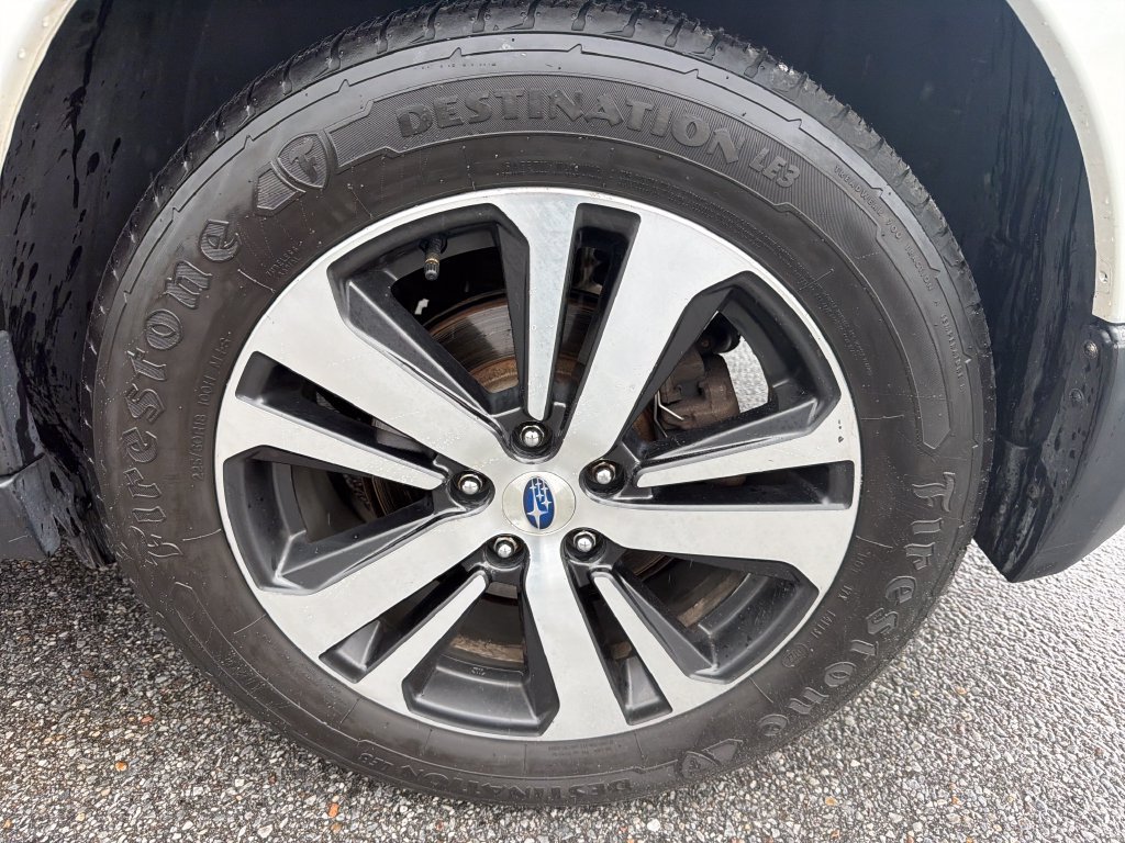 Used 2018 Subaru Outback 2.5i Limited AWD/4WD image 12