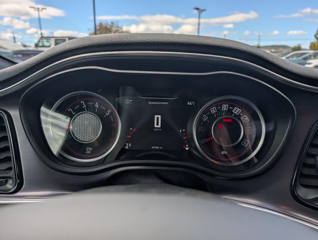 Used 2016 Dodge Challenger R/T Plus RWD image 15