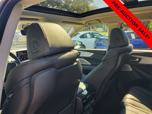 Certified 2026 Acura MDX w/ Technology Package image 11