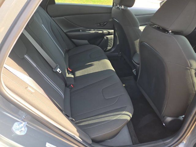 Used 2026 Hyundai Elantra Sport FWD image 24