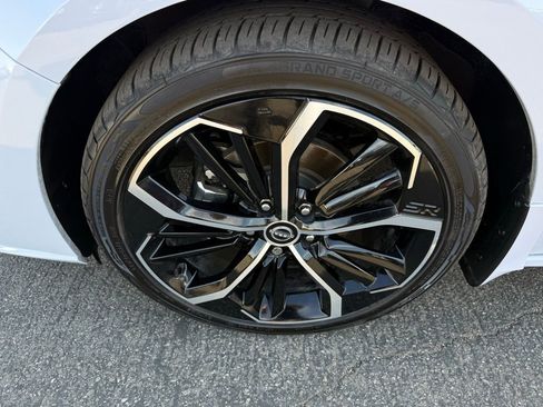 Certified 2023 Nissan Altima 2.5 SR image 9