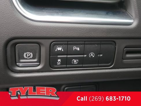 Used 2024 Chevrolet Tahoe RST w/ Luxury Package image 29