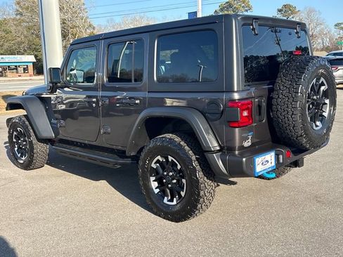 Used 2024 Jeep Wrangler Unlimited Rubicon 4xe w/ Technology Group image 3