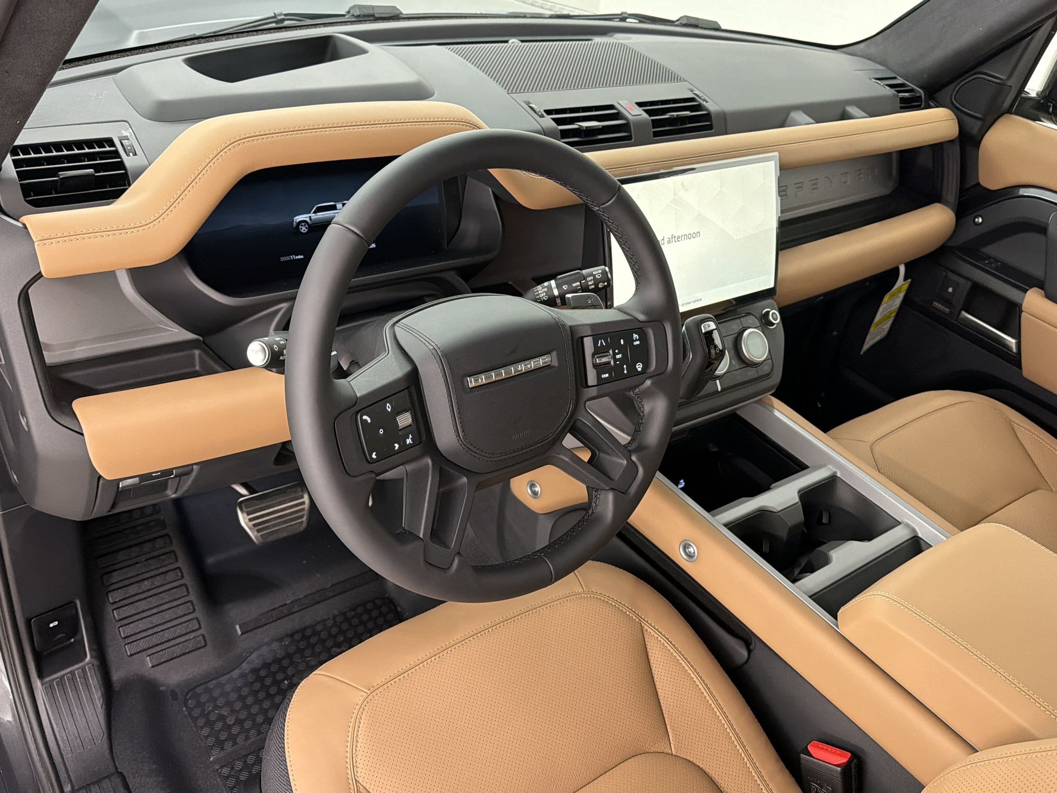 New 2026 Land Rover Defender 110 V8 AWD/4WD image 4
