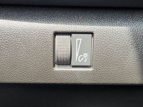 New 2026 Chevrolet Colorado LT image 23