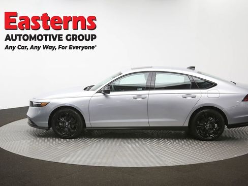 Used 2025 Honda Accord SE image 62