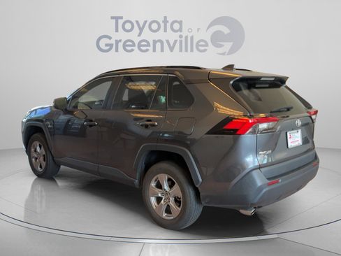 Certified 2023 Toyota RAV4 XLE w/ Convenience Package FWD image 4