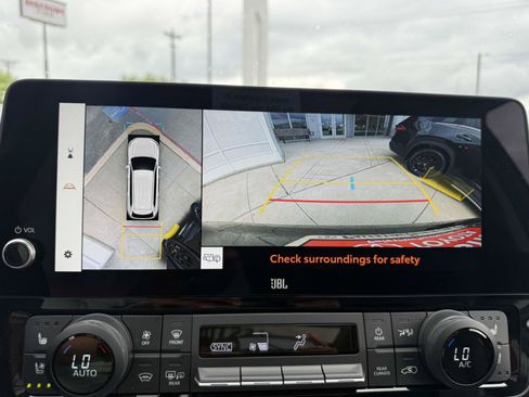 Used 2026 Toyota Grand Highlander FWD image 44