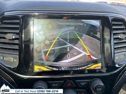 Used 2019 Jeep Grand Cherokee Limited X image 41