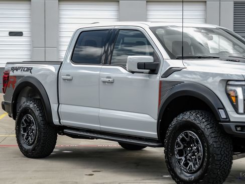 Used 2026 Ford F150 Raptor w/ Equipment Group 803A Raptor R AWD/4WD image 25