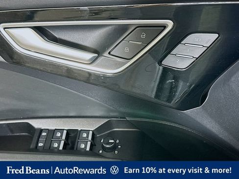 Used 2023 Audi Q4 e-tron Premium Plus w/ Premium Plus AWD/4WD image 24
