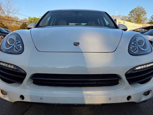 Used 2012 Porsche Cayenne S AWD/4WD image 4
