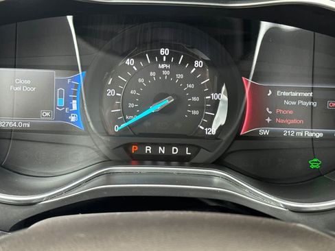 Used 2016 Ford Fusion Energi Titanium w/ Driver Assist Package FWD image 27