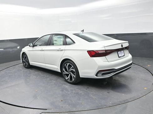 New 2026 Volkswagen Jetta SEL FWD image 8