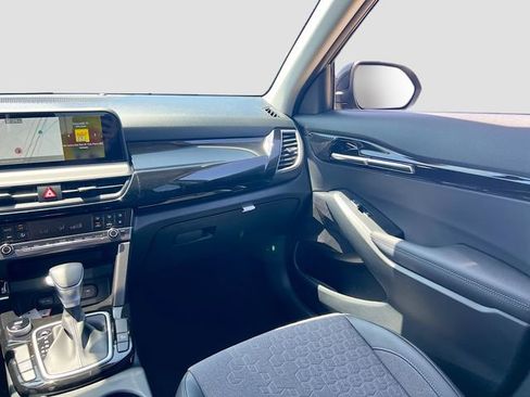 New 2026 Kia Seltos S FWD image 23