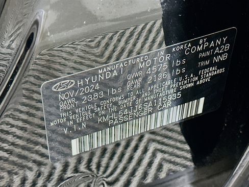 Certified 2025 Hyundai Sonata Limited image 33