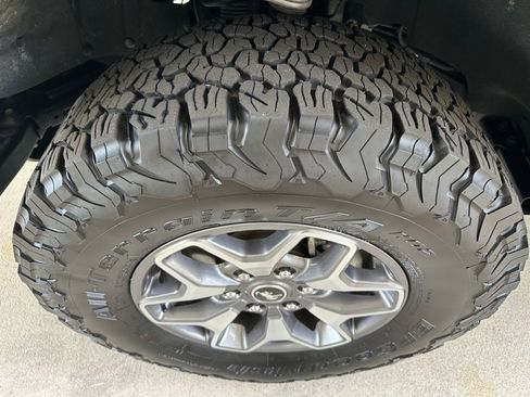 Certified 2025 Ford Bronco Badlands AWD/4WD image 6