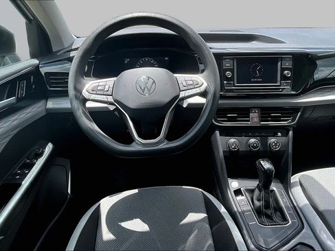 Used 2022 Volkswagen Taos S FWD image 6