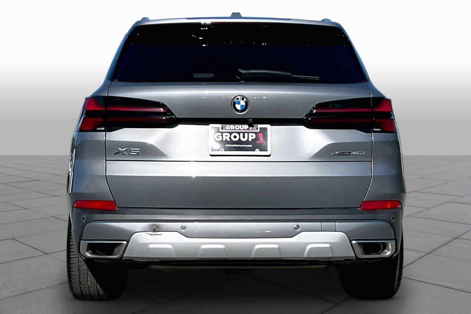 Used 2024 BMW X5 xDrive40i w/ Executive Package AWD/4WD image 4