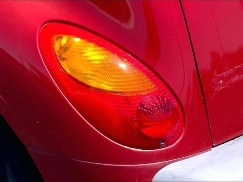 Used 2002 Chrysler PT Cruiser FWD image 28