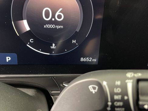 Certified 2025 Hyundai Kona SEL FWD image 21