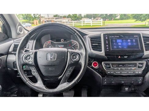 Used 2017 Honda Pilot Elite image 27