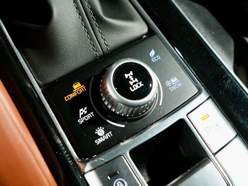 Used 2024 Kia Telluride EX X-Line image 23