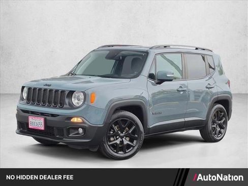 Used 2018 Jeep Renegade Altitude w/ UConnect 8.4 Nav Group FWD image 1