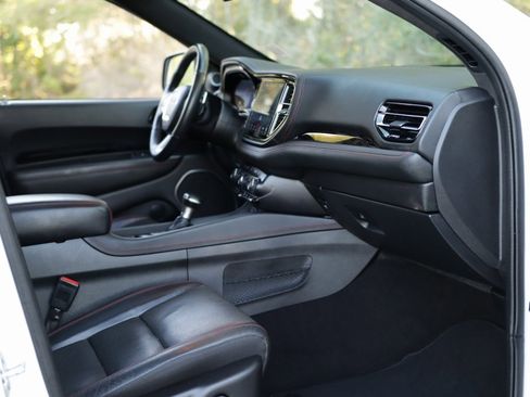 Used 2023 Dodge Durango Citadel image 39