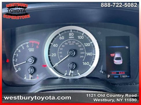 Used 2021 Toyota Corolla LE FWD image 27