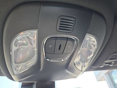 Used 2023 Jeep Compass Trailhawk AWD/4WD image 66