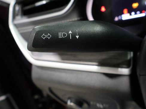 Used 2022 Jeep Grand Cherokee L Limited image 38