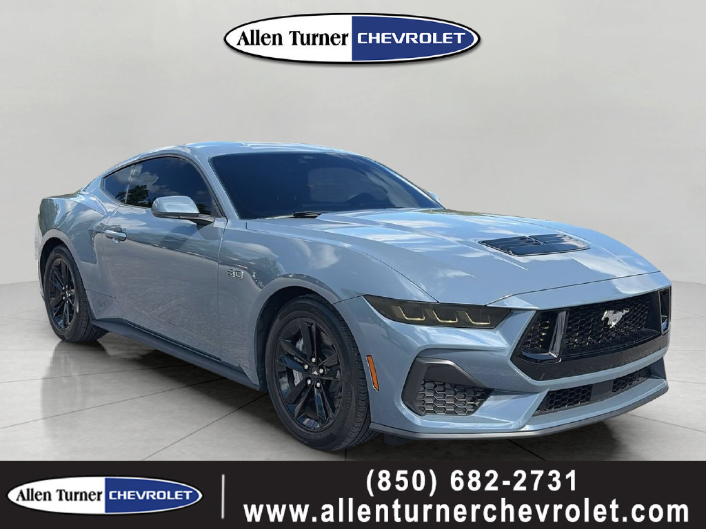 Used 2025 Ford Mustang GT RWD image 1