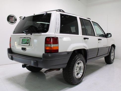 Used 1997 Jeep Grand Cherokee Laredo AWD/4WD image 5