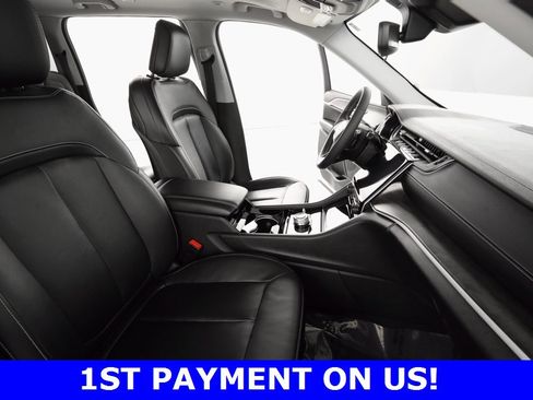 Certified 2023 Jeep Grand Cherokee Limited image 12