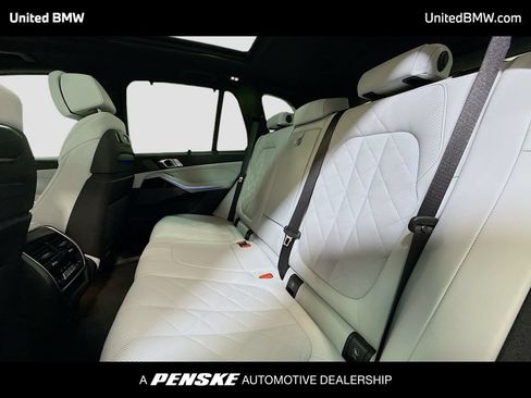 Used 2026 BMW X5 xDrive40i w/ Executive Package AWD/4WD image 13