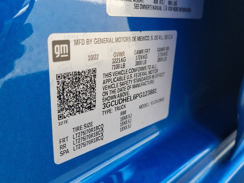 Used 2023 Chevrolet Silverado 1500 ZR2 w/ Technology Package image 35