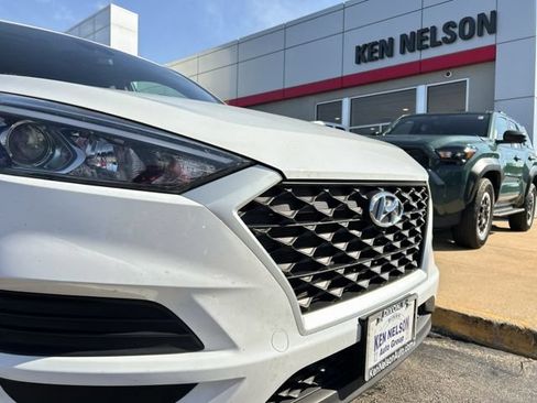 Used 2019 Hyundai Tucson SE w/ Cargo Package FWD image 4