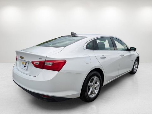 Used 2016 Chevrolet Malibu LS image 5