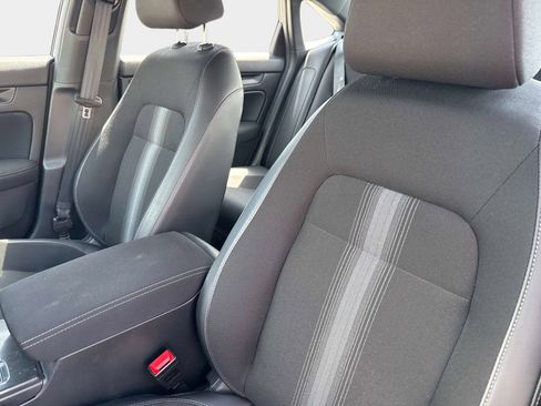 Used 2025 Honda Civic Sport image 19