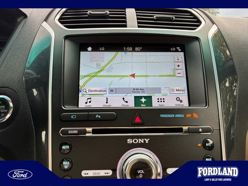 Used 2017 Ford Explorer Limited AWD/4WD image 27