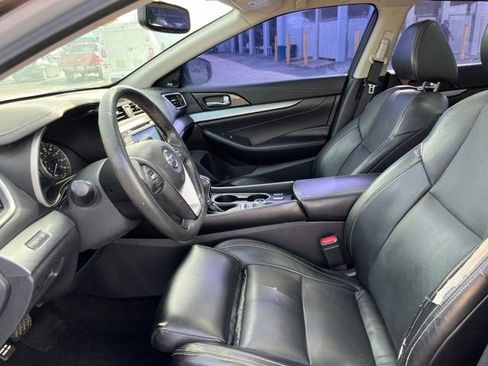 Used 2017 Nissan Maxima 3.5 SL FWD image 7