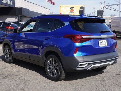 Used 2022 Kia Seltos S image 9