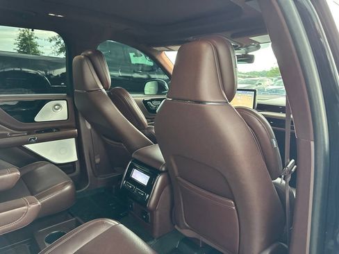 Used 2024 Lincoln Aviator Black Label w/ Dynamic Handling Package AWD/4WD image 21